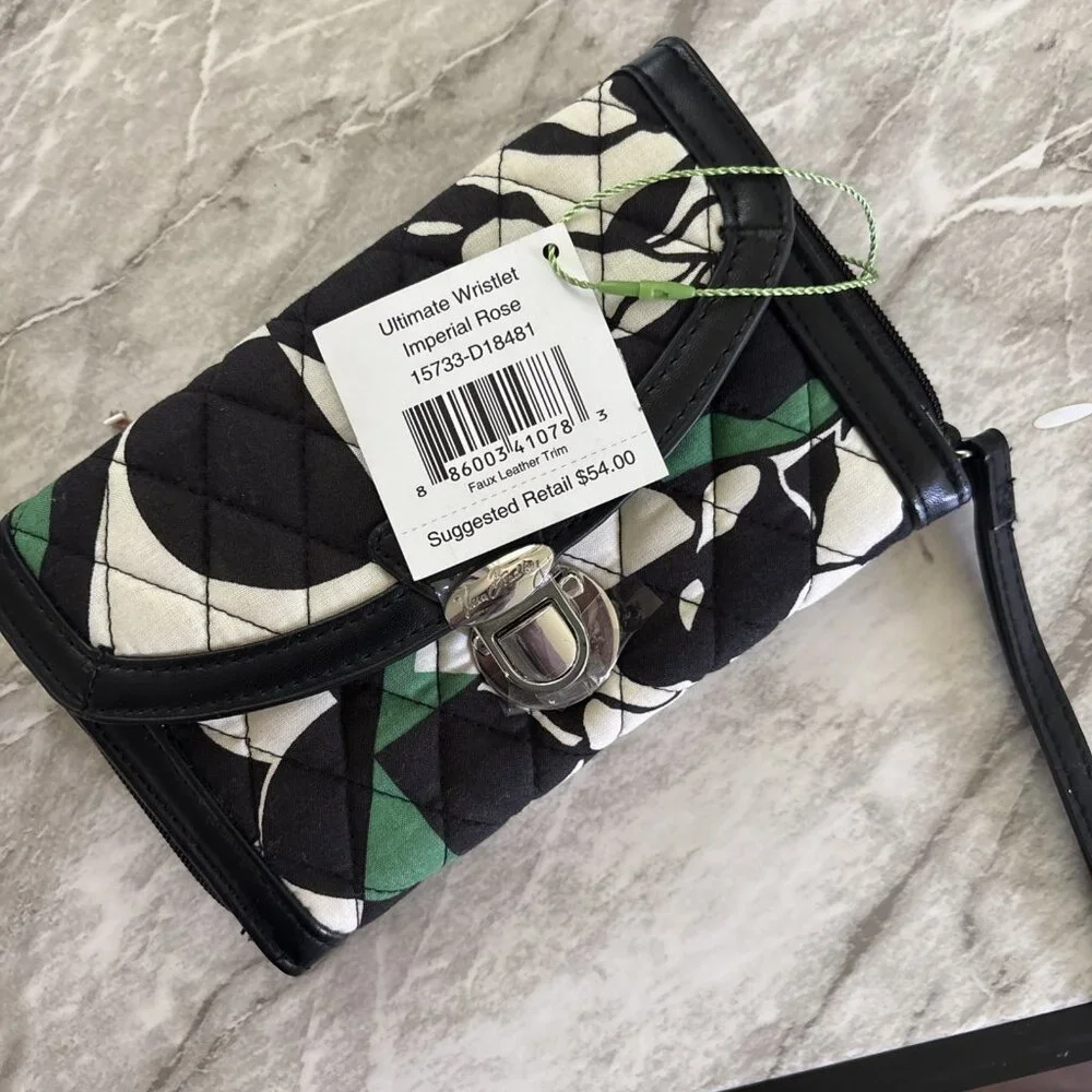 NWT Vera Bradley Turn Lock Wallet Imperial Rose Wristlet Retired Pattern Quilted - Picture 7 of 8